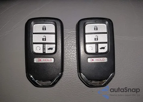 2019 Honda Pilot Touring из США, поврежденный, VIN 5FNYF6H92KB007107